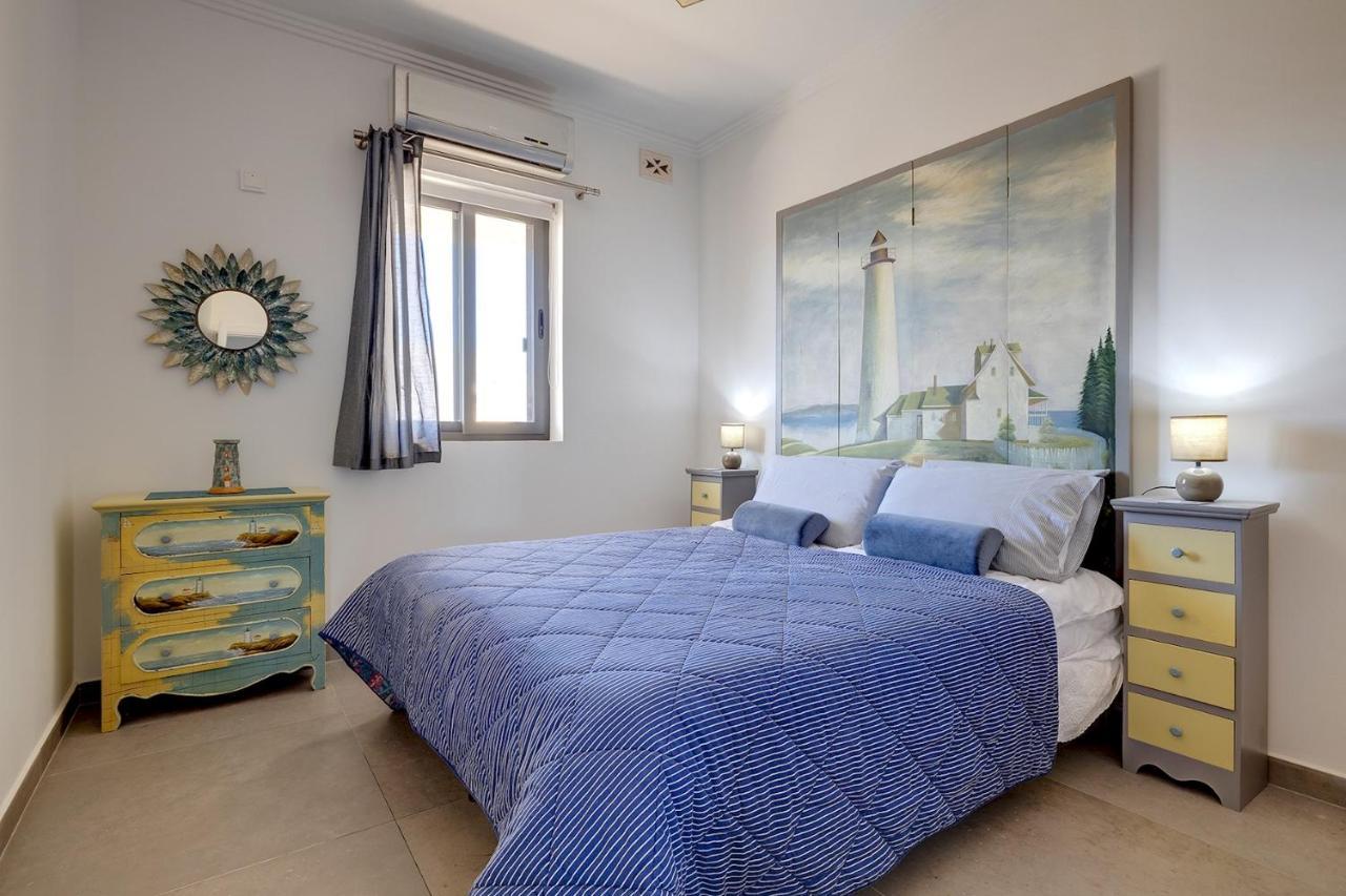 Perfect Location Idyllic 2Br Apartment Sliema Bagian luar foto