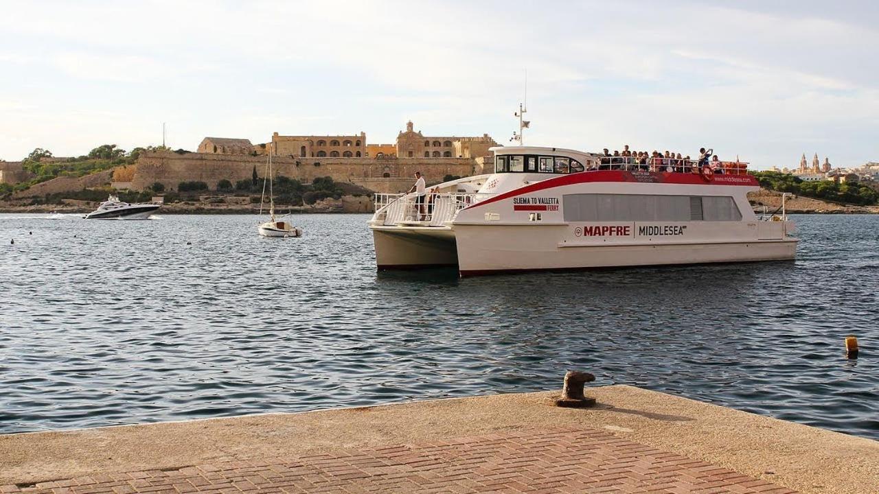 Perfect Location Idyllic 2Br Apartment Sliema Bagian luar foto