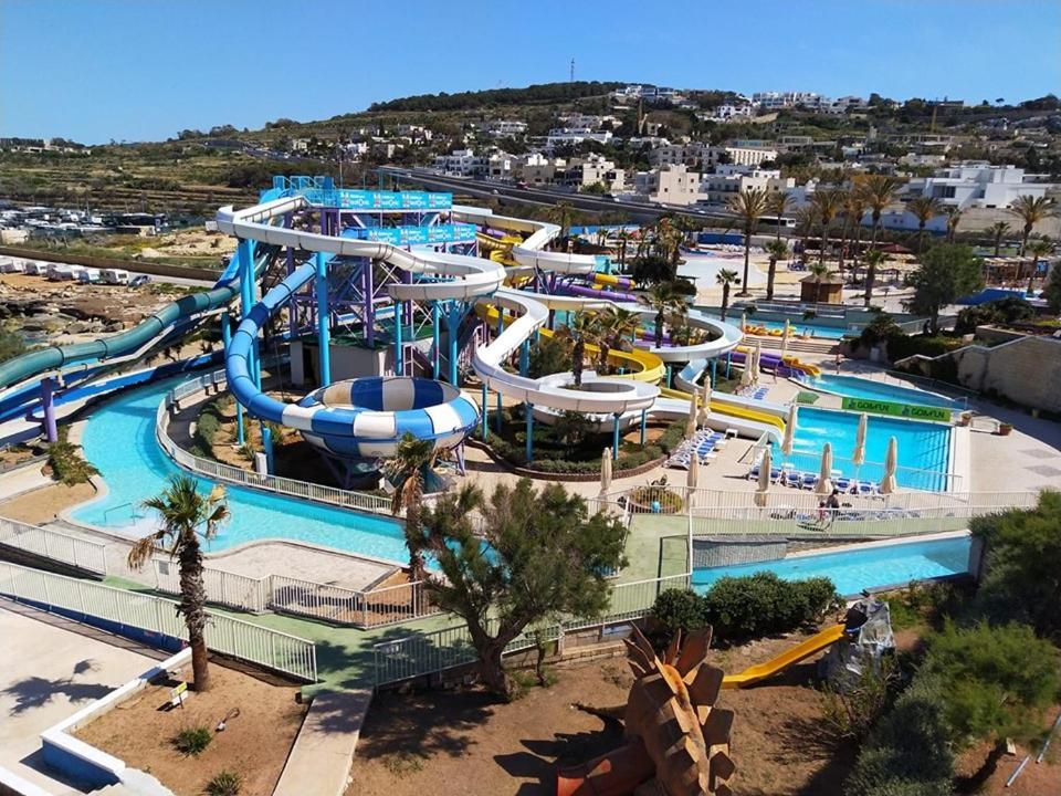 Perfect Location Idyllic 2Br Apartment Sliema Bagian luar foto