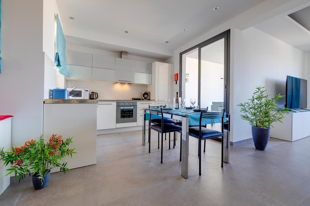 Perfect Location Idyllic 2Br Apartment Sliema Bagian luar foto