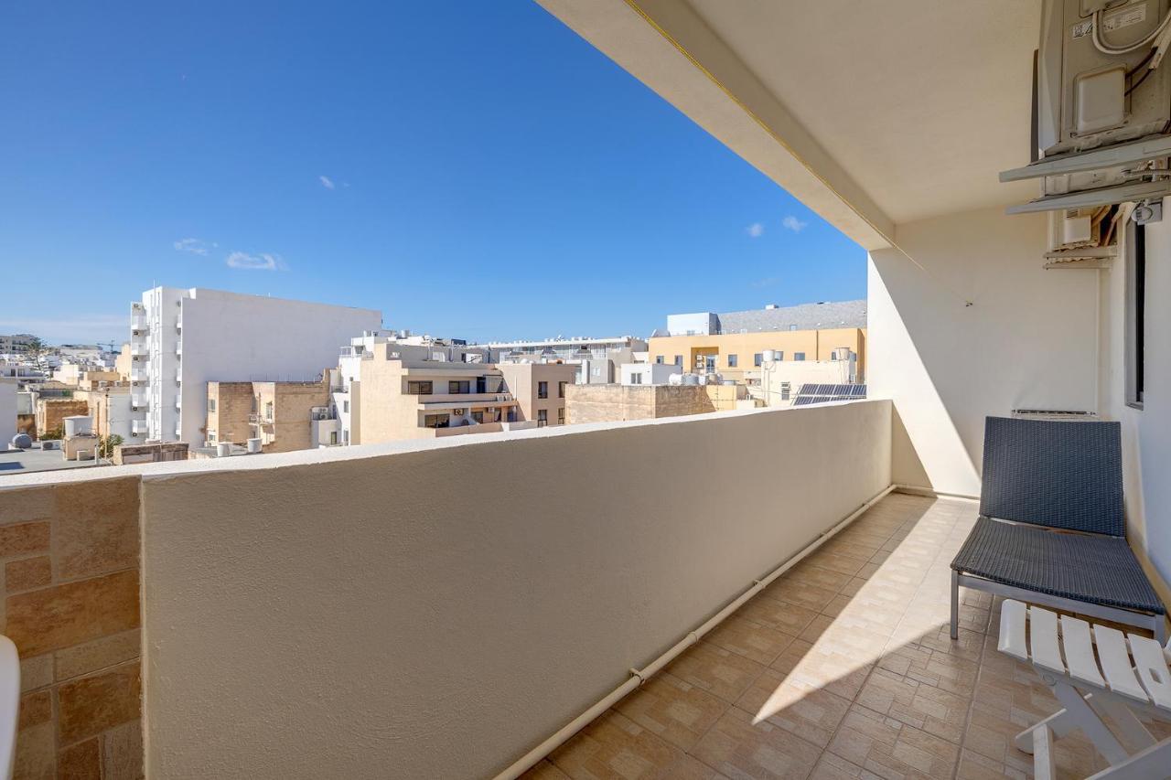Perfect Location Idyllic 2Br Apartment Sliema Bagian luar foto