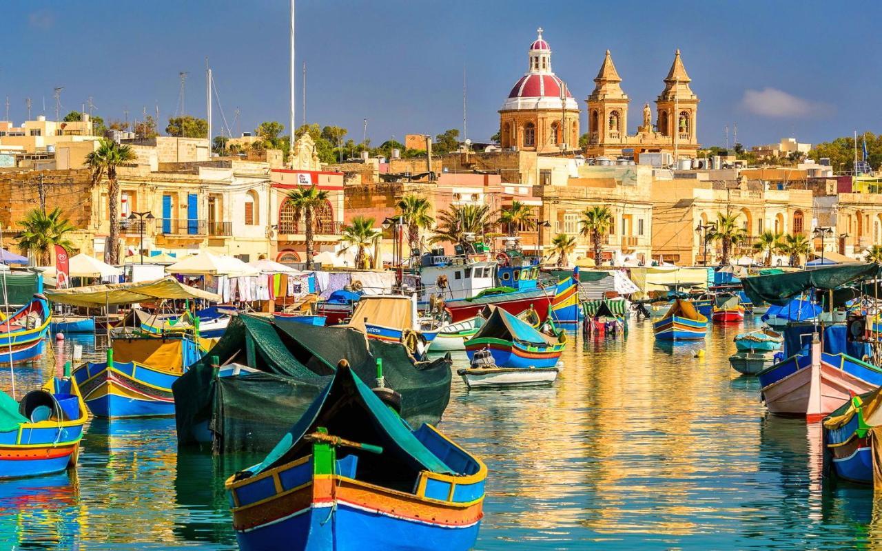 Perfect Location Idyllic 2Br Apartment Sliema Bagian luar foto